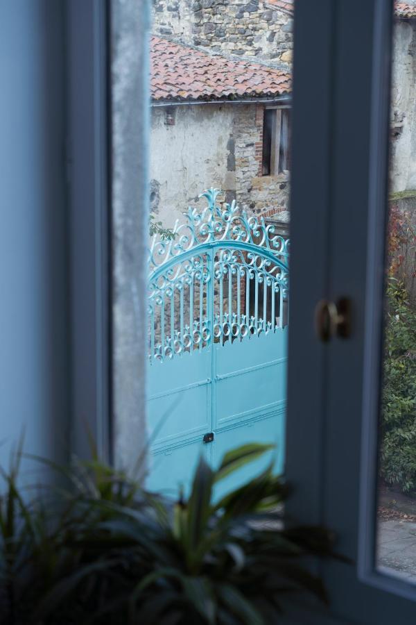 Le Clos Dagobert Chadeleuf Extérieur photo